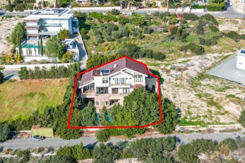 322m² Villa en Limassol, Cyprus No. 47582 4