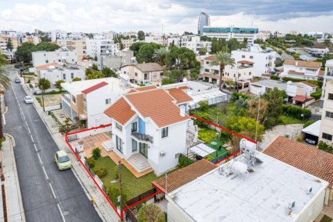 330m² Villa en Nicosia, Cyprus No. 47581 1