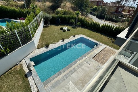 4+1 Villa in Kusadasi, Turkey No. 21749 28