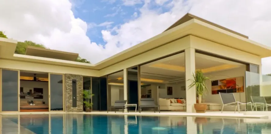 4 bedrooms Villa in Phuket, Thailand No. 2714