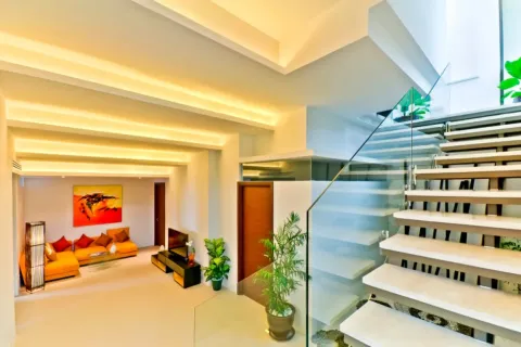 4 bedrooms Villa in Phuket, Thailand No. 2714 3