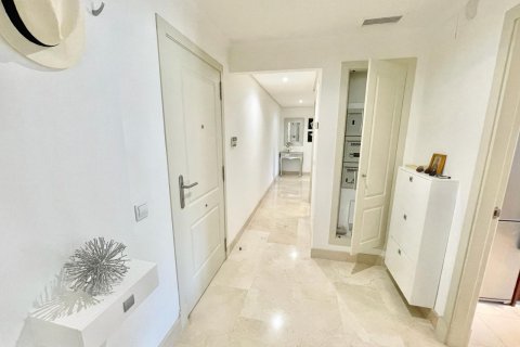 2 chambres Appartement à Marbella, Spain No. 27350 12