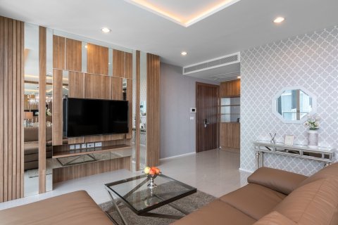 3 bedrooms Condo  in Bangkok, Thailand No. 429 8