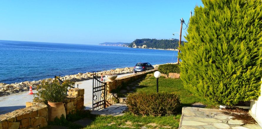 2 bedrooms Maisonette in Chalkidiki, Greece No. 59945