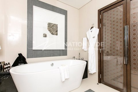 2 bedrooms Apartment in Abu Dhabi, UAE No. 3908 15