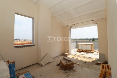 5+1 Villa en Dosemealti, Turkey No. 12213 27