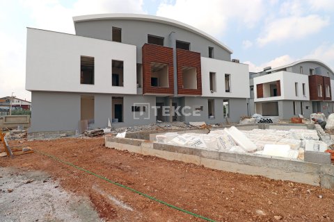 5+1 Villa in Dosemealti, Turkey No. 12213 19