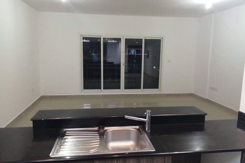 3 bedrooms Apartment in Al Reef, UAE No. 7184 4