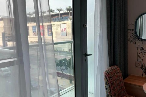 Studio Apartment in Palm Jumeirah, UAE No. 8121 9