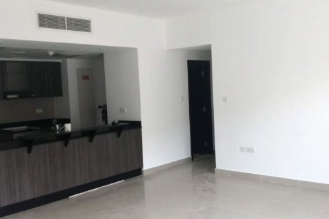 2 bedrooms Apartment in Al Reef, UAE No. 7183 4