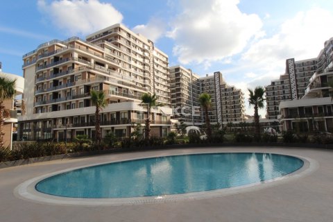 2+1 Apartment in Beylikduezue, Turkey No. 11769 28