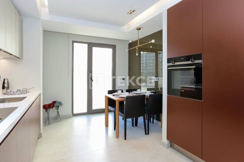 2+1 Apartment in Beylikduezue, Turkey No. 11769 12