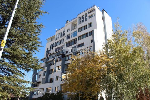 5+1 Apartment en Ankara, Turkey No. 11768 1