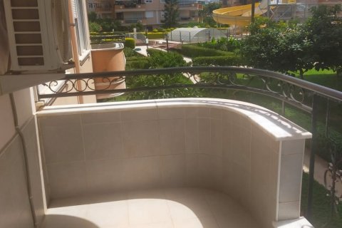 2+1 Apartment in Oba, Turkey No. 15605 13