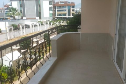 2+1 Apartment en Oba, Turkey No. 15605 12