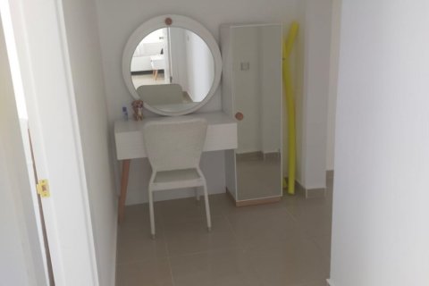 2+1 Apartment in Oba, Turkey No. 15605 11