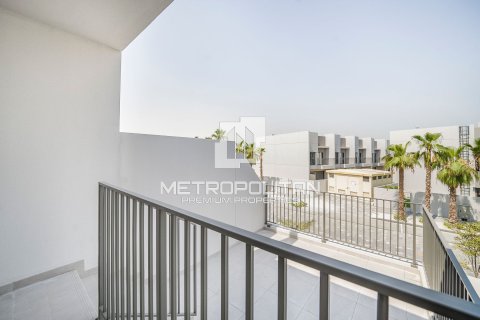 2 bedrooms Townhouse in District 7, UAE No. 8166 24