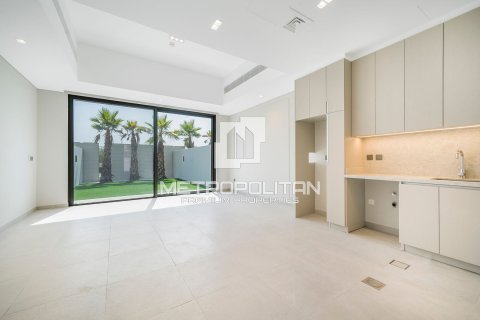 2 bedrooms Townhouse in District 7, UAE No. 8166 3