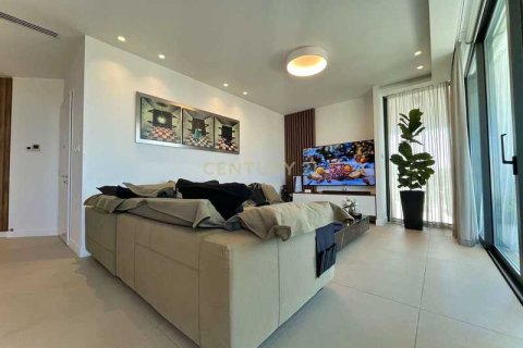 3 dormitorios Penthouse en Mesa Geitonia, Cyprus No. 73380 6