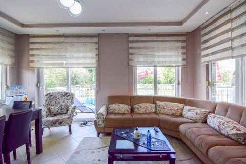 Вилла с 5 комнатами в Конаклы, Турция №92720 2