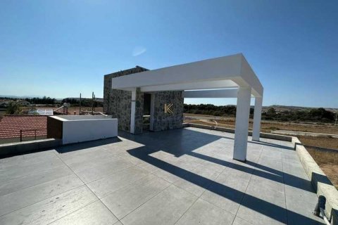 3 bedrooms House in Larnaca, Cyprus No. 31688 3