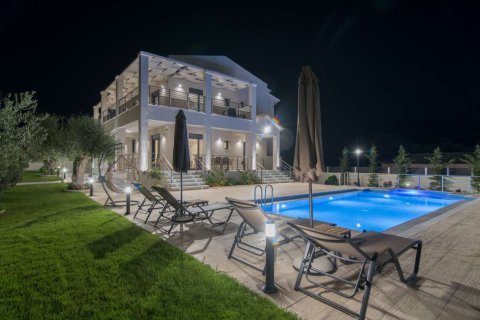 8 dormitorios House en Zakynthos, Greece No. 24760 21