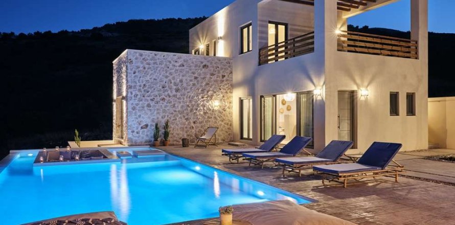 4 bedrooms House in Zakynthos, Greece No. 24719