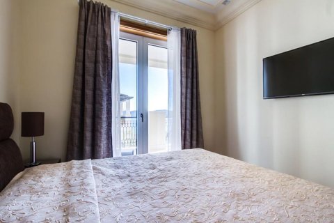 2 chambres Appartement à Tivat, Montenegro No. 66771 11