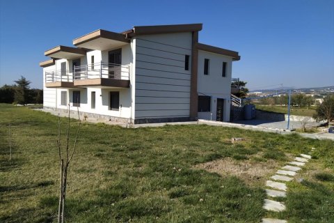 6 bedrooms House in Thermi, Greece No. 56381 1