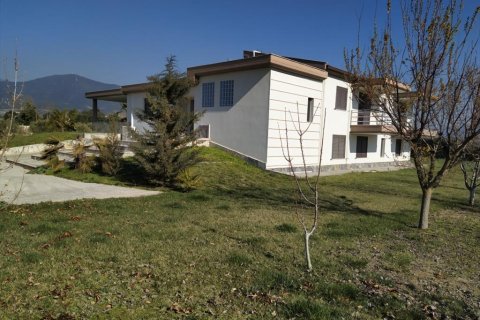 6 bedrooms House in Thermi, Greece No. 56381 2