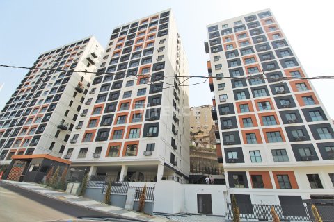 2+1 Apartment en Istanbul, Turkey No. 11601 2