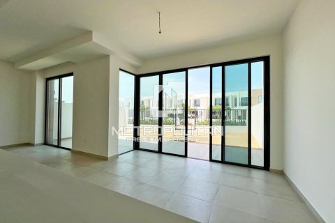 3 bedrooms Villa in Mina Al Arab, UAE No. 5289 6