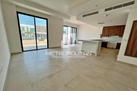 3 bedrooms Villa in Mina Al Arab, UAE No. 5289 2