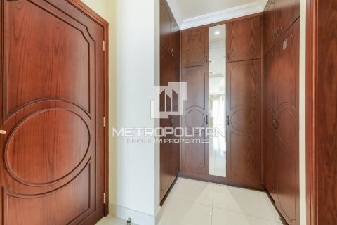 2 bedrooms Apartment in Palm Jumeirah, UAE No. 5288 22