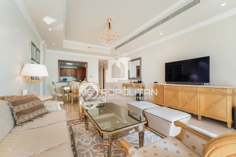 2 bedrooms Apartment in Palm Jumeirah, UAE No. 5288 8