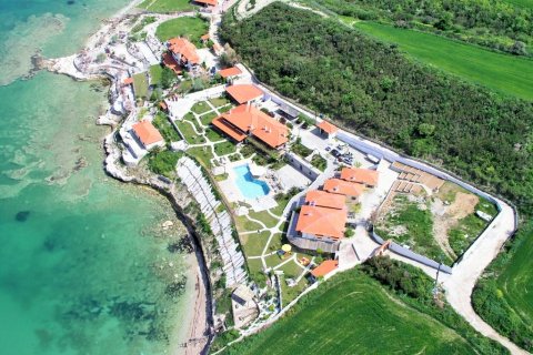 1300m² Hotel in Chalkidiki, Greece No. 58274 2