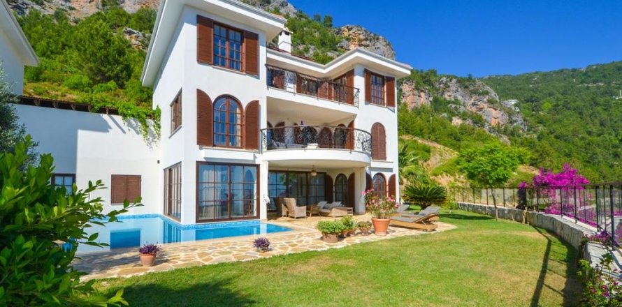 5+2 Villa à Antalya, Turkey No. 14874