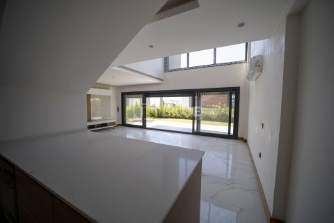 4+1 Villa in Kusadasi, Turkey No. 69795 23