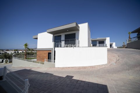 4+1 Villa in Kusadasi, Turkey No. 69795 9