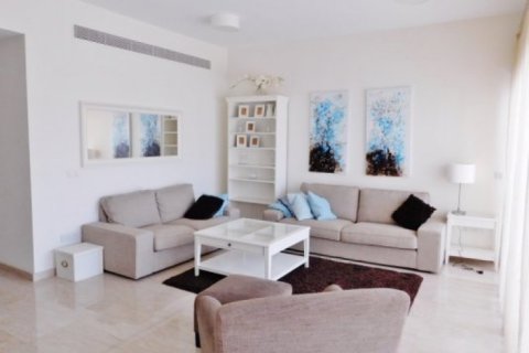 2 dormitorios Apartment en Limassol, Cyprus No. 69808 3