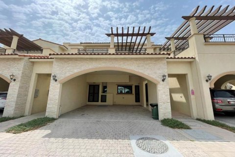 3 bedrooms Townhouse in Al Salam Street, UAE No. 6038 1