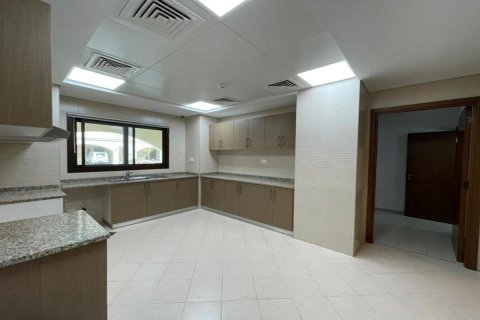 3 bedrooms Townhouse in Al Salam Street, UAE No. 6038 15