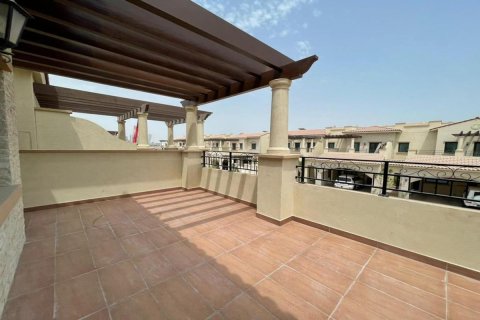 3 bedrooms Townhouse in Al Salam Street, UAE No. 6038 8