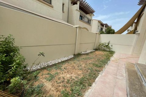 3 bedrooms Townhouse in Al Salam Street, UAE No. 6038 6