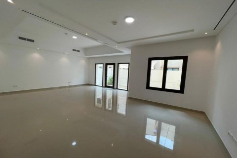 3 bedrooms Townhouse in Al Salam Street, UAE No. 6038 9