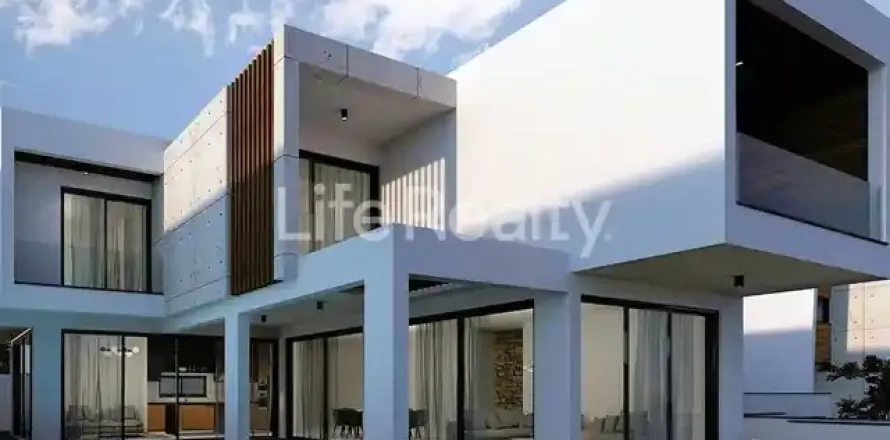 3 bedrooms House in Germasogeia, Cyprus No. 30216