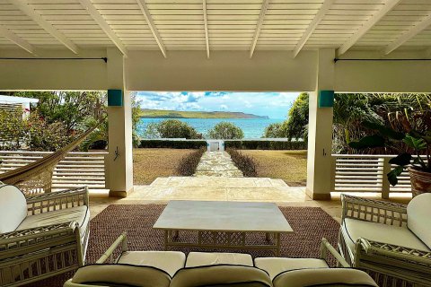 6 bedrooms Villa in Piccadilly, Antigua and Barbuda No. 61410 1