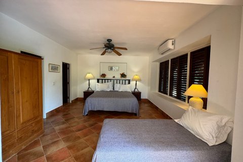 5 bedrooms Villa in Falmouth, Antigua and Barbuda No. 61407 27