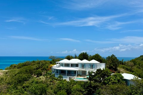 5 bedrooms Villa in Johnsons Point, Antigua and Barbuda No. 61409 2