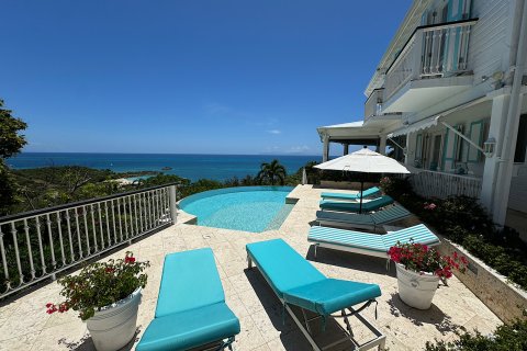 5 bedrooms Villa in Johnsons Point, Antigua and Barbuda No. 61409 1